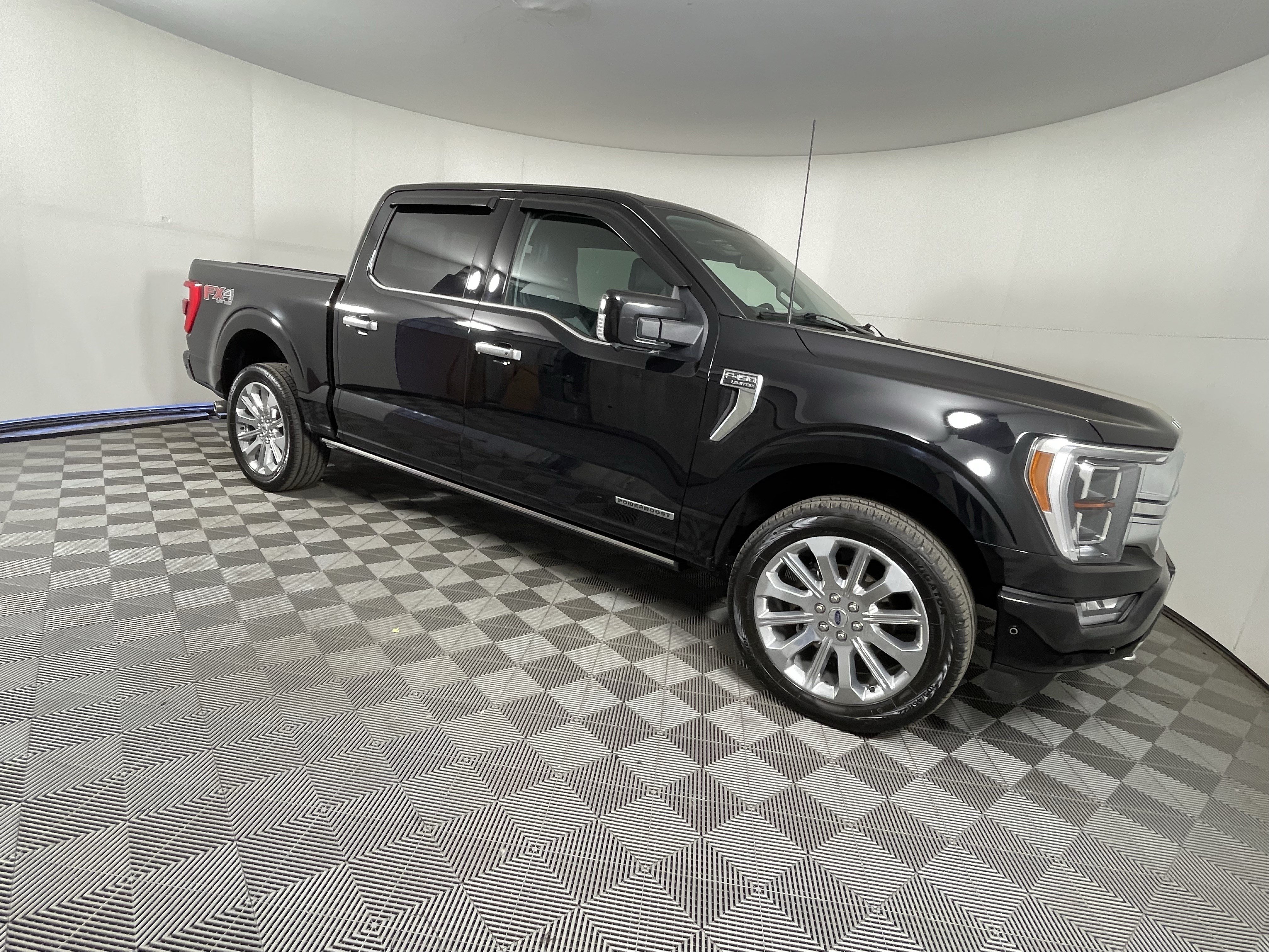 Used 2023 Ford F150 4x4 SuperCrew Hybrid image 7