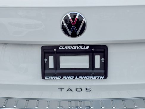 Used 2024 Volkswagen Taos SE w/ Taos Adventure Package image 47