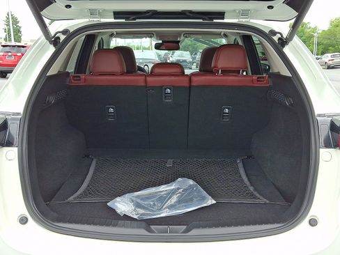 Certified 2025 MAZDA CX-5 Carbon Edition AWD/4WD image 28