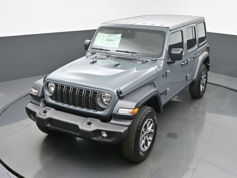 New 2025 Jeep Wrangler Sport S image 38