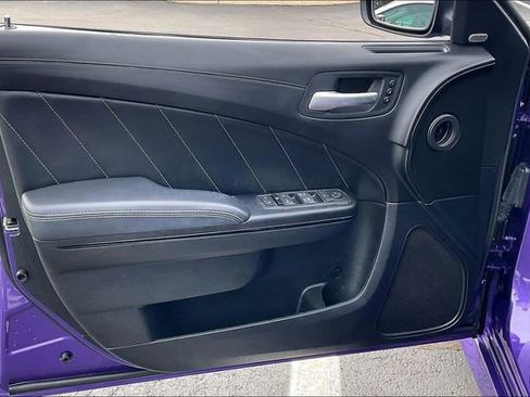 Used 2023 Dodge Charger R/T w/ Plus Group image 23