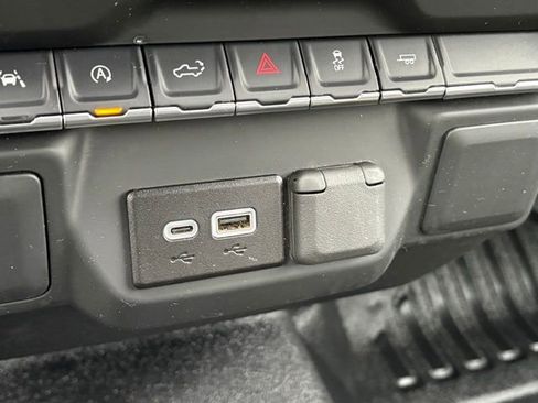 Used 2024 Chevrolet Silverado 1500 W/T w/ WT Fleet Convenience Package image 20