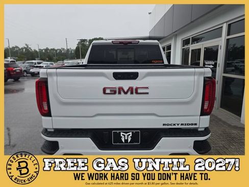 New 2026 GMC Sierra 1500 AT4 w/ AT4 Premium Package AWD/4WD image 7