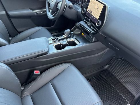 Certified 2026 Lexus NX 350 AWD w/ Accessory Package (2T) image 19