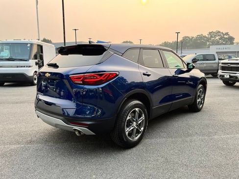 Used 2023 Chevrolet Blazer LT AWD/4WD image 5