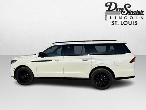 New 2026 Lincoln Navigator L Reserve w/ Jet Appearance Package image 8