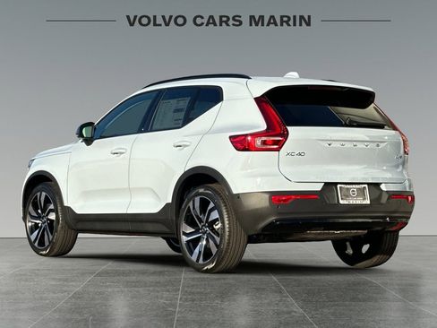 New 2026 Volvo XC40 B5 Ultra w/ Climate Package AWD/4WD image 6