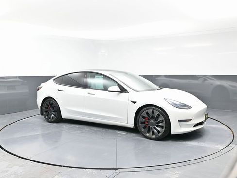 Used 2021 Tesla Model 3 Performance image 7