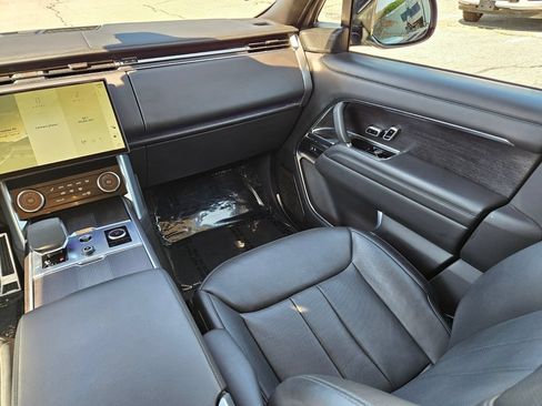 Used 2023 Land Rover Range Rover Long Wheelbase First Edition AWD/4WD image 15