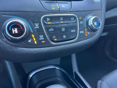 Used 2023 Chevrolet Malibu LT image 18