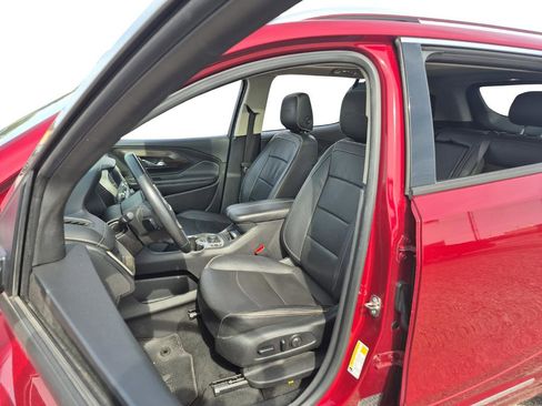 Used 2018 GMC Terrain Denali w/ Advanced Safety Package image 10