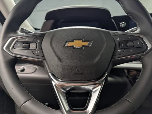 New 2026 Chevrolet Trax LT w/ LT Convenience Package FWD image 17