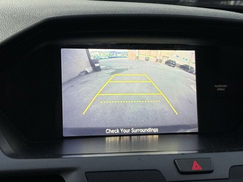 Used 2014 Honda Odyssey EX image 7