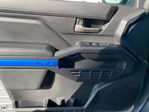 Used 2025 Toyota Tacoma TRD Off-Road image 20