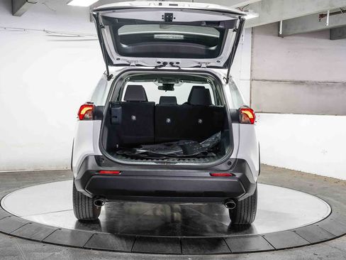Certified 2024 Toyota RAV4 XLE FWD image 27