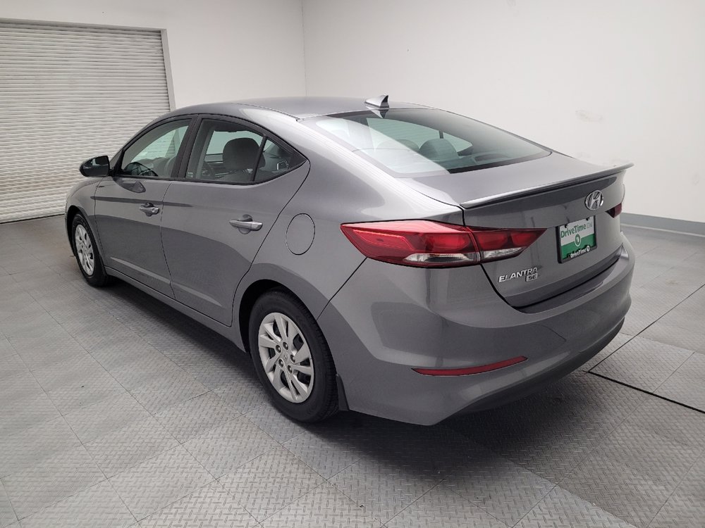 Used 2017 Hyundai Elantra SE w/ Cargo Package FWD image 5