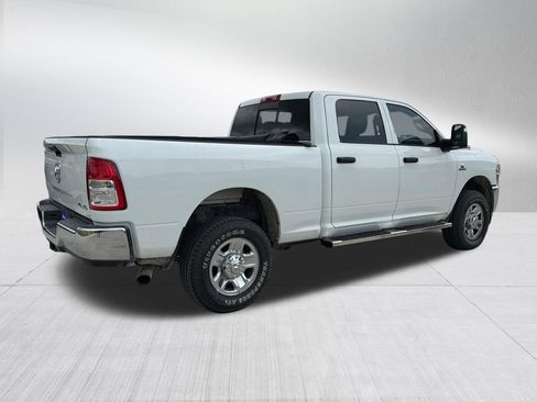 Used 2024 RAM 2500 Tradesman w/ Chrome Appearance Group AWD/4WD image 7