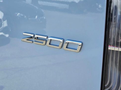 Used 2025 Mercedes-Benz Sprinter 2500 image 16