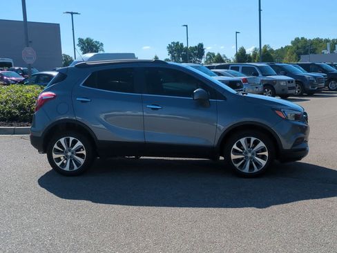 Used 2020 Buick Encore Preferred w/ Safety Package image 9