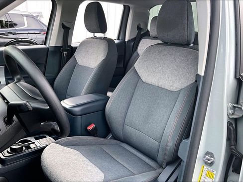 Used 2024 Ford Maverick XLT image 20