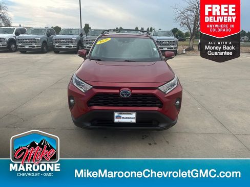 Used 2020 Toyota RAV4 XLE w/ Convenience Package AWD/4WD image 1