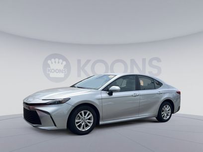 Used 2025 Toyota Camry LE