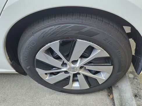 Used 2021 Nissan Altima 2.5 S FWD image 11