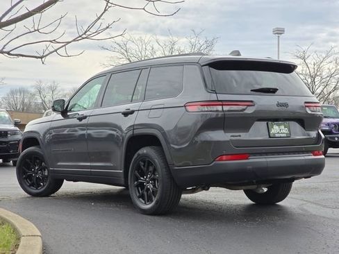 Used 2024 Jeep Grand Cherokee L Laredo image 27