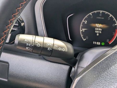 Used 2025 Honda Pilot TrailSport image 16