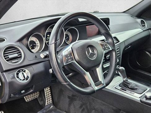 Used 2013 Mercedes-Benz C 250 Luxury image 10