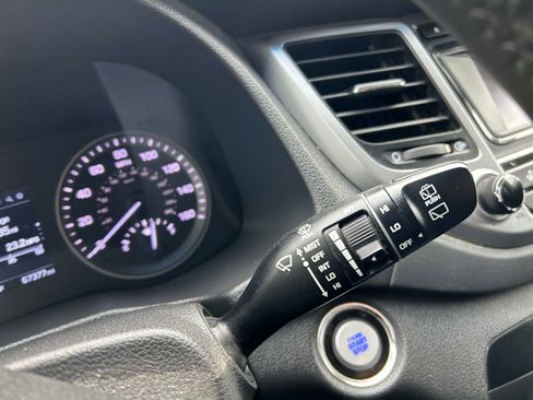 Used 2016 Hyundai Tucson Sport image 25