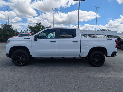 Certified 2025 Chevrolet Silverado 1500 Custom Trail Boss w/ Dark Appearance Package AWD/4WD image 33