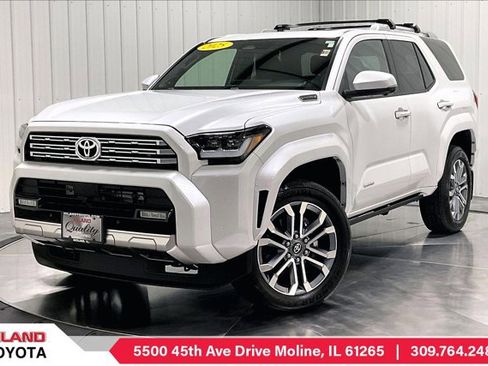 Used 2025 Toyota 4Runner Limited AWD/4WD image 1