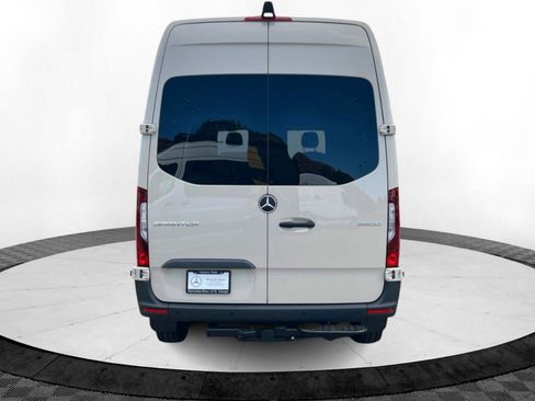 New 2025 Mercedes-Benz Sprinter 2500 image 4