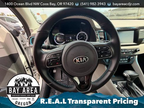 Used 2019 Kia Niro EX FWD image 19