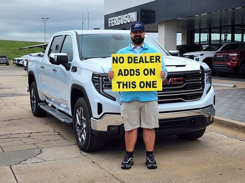 New 2026 GMC Sierra 1500 SLT w/ SLT Premium Plus Package AWD/4WD image 1