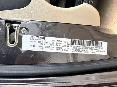 Used 2020 Dodge Grand Caravan SXT FWD image 36