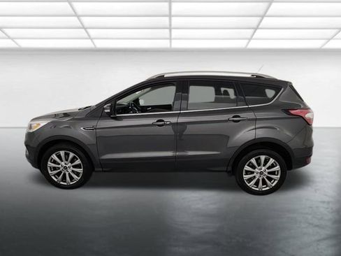 Used 2018 Ford Escape Titanium image 4
