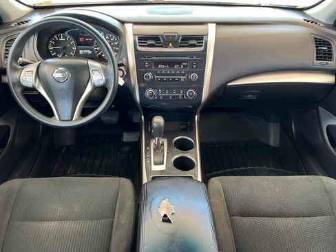 Used 2015 Nissan Altima 2.5 S FWD image 3