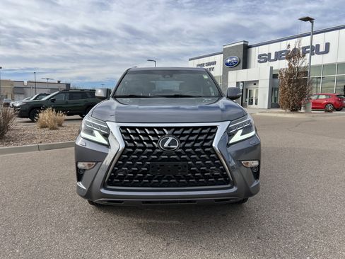 Used 2020 Lexus GX 460 Premium w/ Premium Package image 15