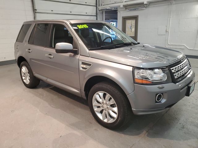 Used 2015 Land Rover LR2 AWD/4WD image 8
