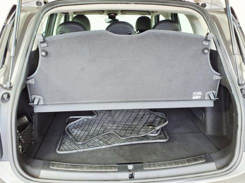 Used 2019 MINI Cooper Countryman w/ Storage Package FWD image 8