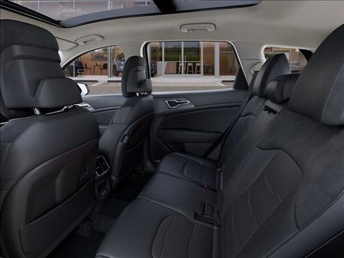 New 2026 Kia Sportage SX image 18