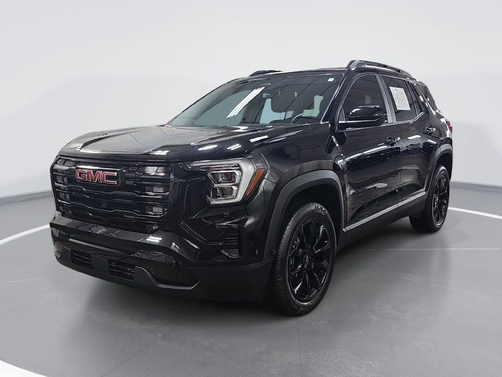 Certified 2025 GMC Terrain Elevation w/ Black Edition AWD/4WD image 9