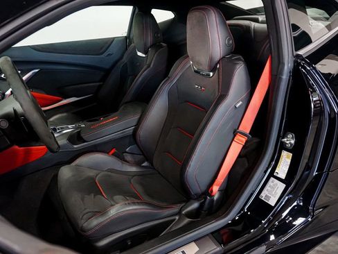 Used 2023 Chevrolet Camaro ZL1 image 9