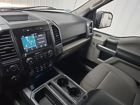 Used 2018 Ford F150 XLT w/ Equipment Group 302A Luxury AWD/4WD image 26