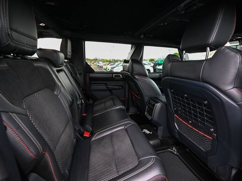 Certified 2025 Ford Bronco Raptor AWD/4WD image 26