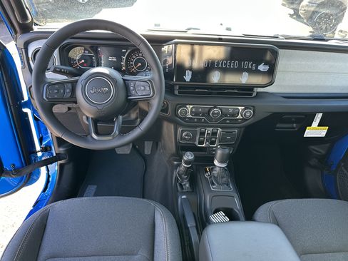 New 2026 Jeep Gladiator Sport image 12