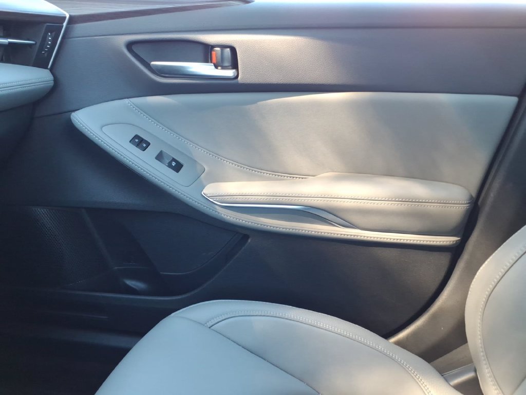 Used 2019 Toyota Avalon XLE w/ Moonroof Package FWD image 24
