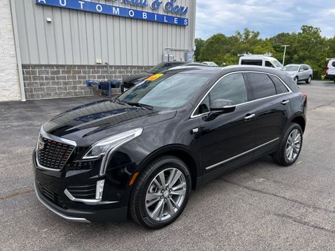 Used 2023 Cadillac XT5 Premium Luxury w/ Platinum Package AWD/4WD image 8